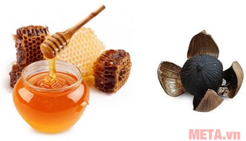 Tỏi đen ngâm mật ong rất dễ ăn 