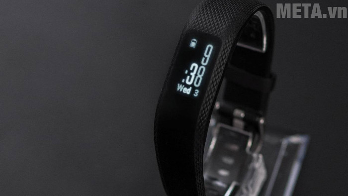 Đồng hồ theo dõi sức khỏe Garmin Vivosmart 3 được người dùng đánh giá có chức năng movie IQ chính xác
