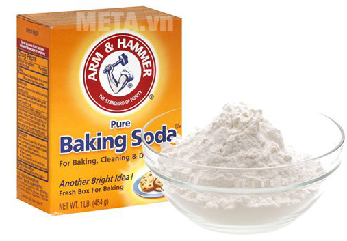 Dùng bột Baking Soda để loại bỏ các vết dầu mỡ
