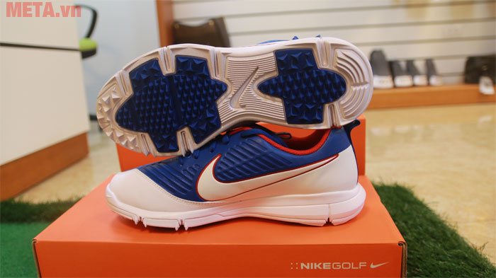 Giày golf Nike