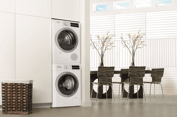 Để máy giặt và máy sấy chồng lên nhau giúp tiết kiệm không gian sử dụng