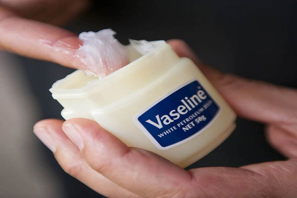 Công dụng của Vaseline