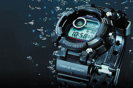 Đồng hồ điện tử chống nước là gì? Các đặc điểm nổi bật của đồng hồ