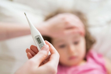 Bao nhiêu độ là sốt ở người lớn, trẻ em? Sốt cao, sốt nhẹ là bao nhiêu độ?