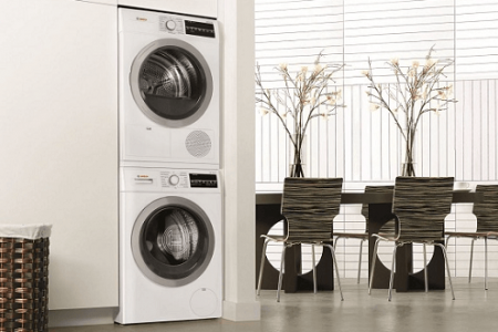 Cách để máy giặt và máy sấy chồng lên nhau như thế nào? Có nên không?